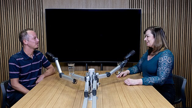 Idnes - podcast "Na kafi"